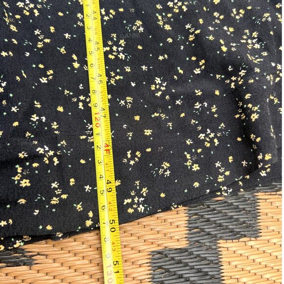 GANNI | Floral Printed Crepe Plunging Midi Dress in Black Size 34 US 2 - Picture 8 of 9